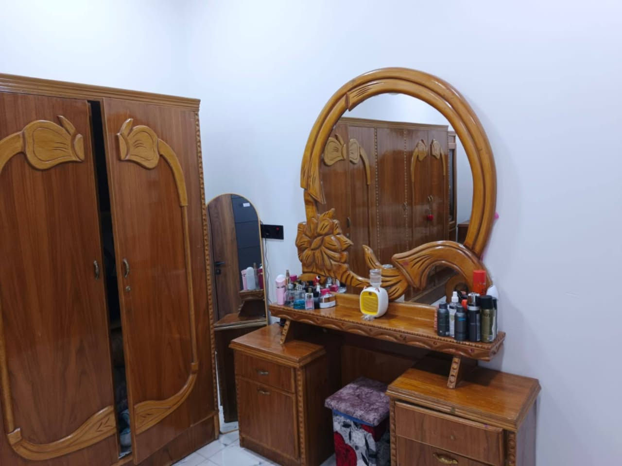 غرفة اخشاب صاج ما بيها اي ضرر بسعر ٦٥٠ وبيها مجال العنوان الفلاح الثانية


**إذا كنت صاحب هذا الإعلان وتريد حذفه لأي سبب، رجاءا أرسل رسالة إلى الدعم الفني**