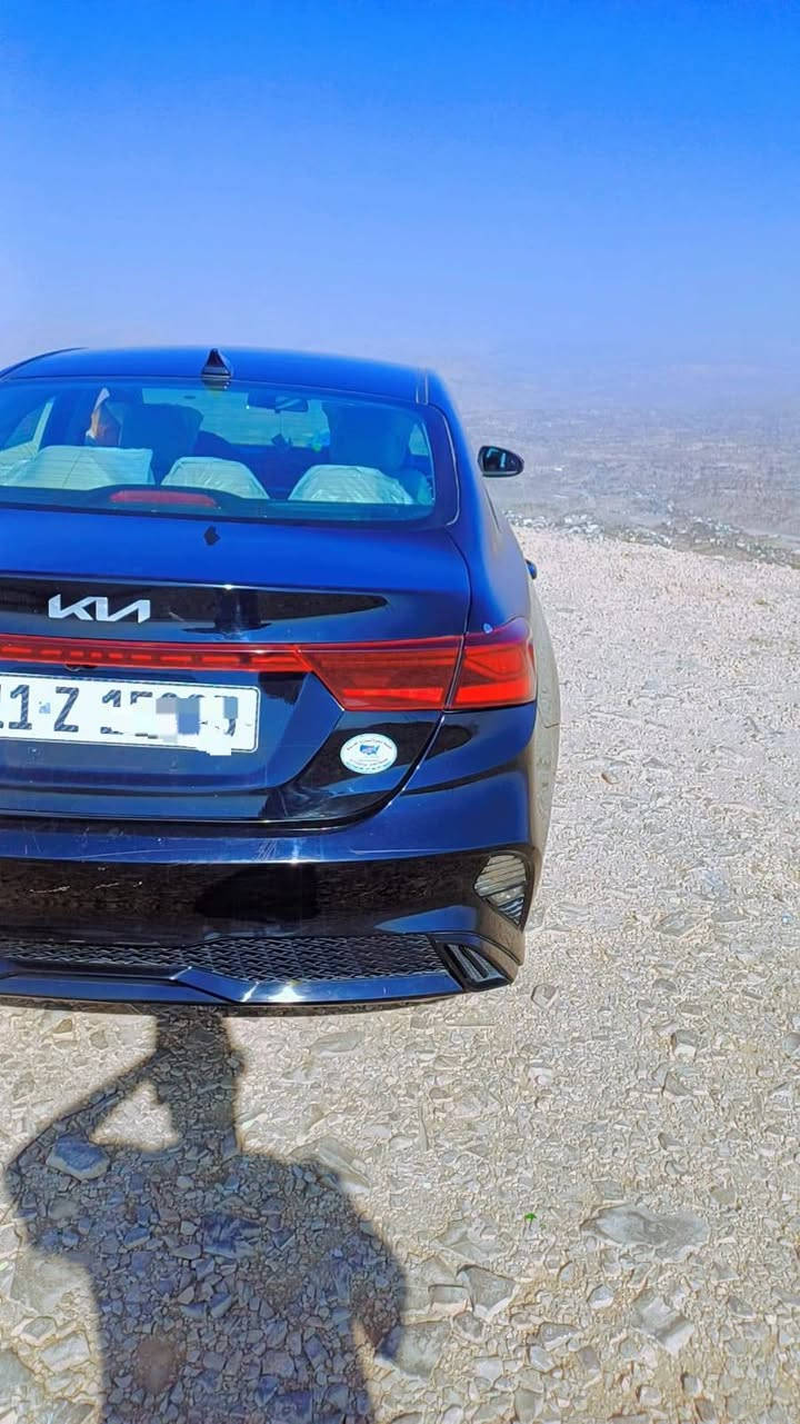 السلام عليكم كيا فورتي 2023 صبغ ٥ قطع جاملغ وبنيد وصفحت صدر كما موضحه بصور اشاير بلمري رادر امامي خلفي مواصفاتها  المعروفه مكان السياره بغداد الحسينيه السعر 123 ولمتافيده يدعيلنه بلرزق  الاتصال برقم *********** ملاحظه السياره ماشيه ٣٨
