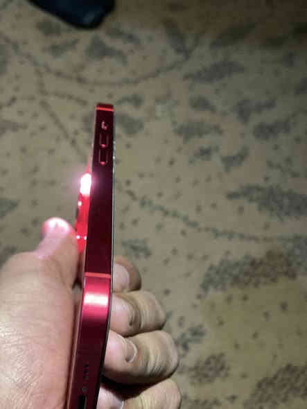 سلام عليك تلفوني ايفون 14 عادي  نضيف ما مفتوح بطاريه 97 شاشه بلادي  نضيف  تلفون كدامكم نضافته  سعره 475 وبي مجال مو شراي لا تدخل بي بس عطل سيم كرت ما يشتغل تواصل ***********
