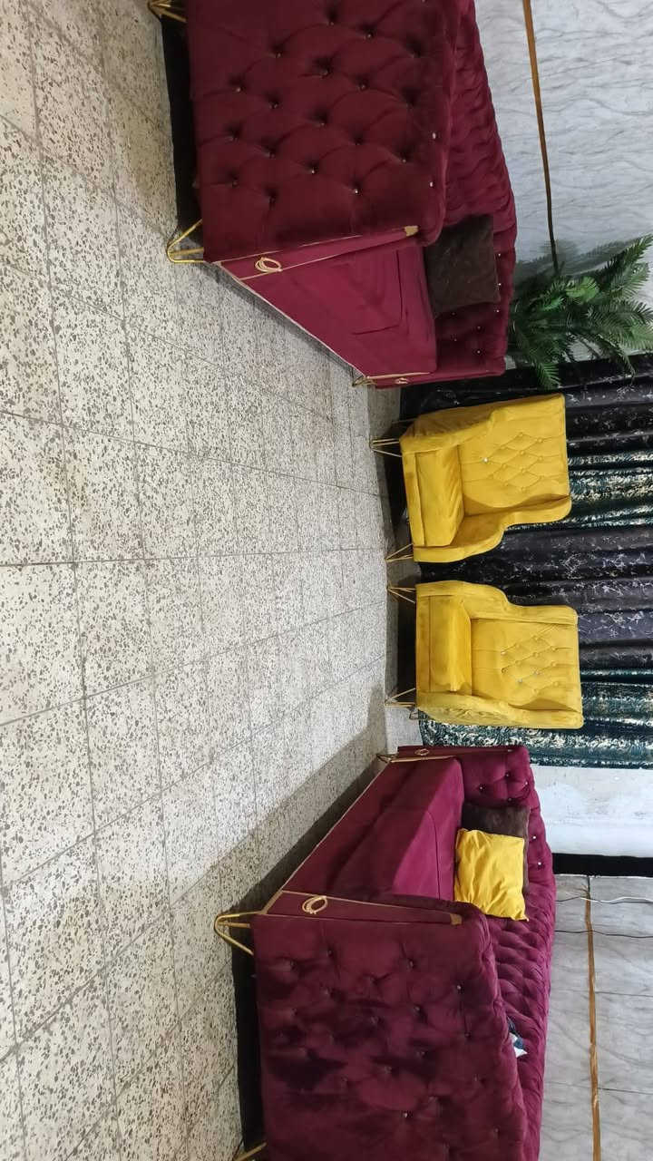 تخم 8 مقعد💺 اخو جديد اي ضرر مابي سعر ,,225,,بي مجال مكان لبياع *********** يوجد واتساب
