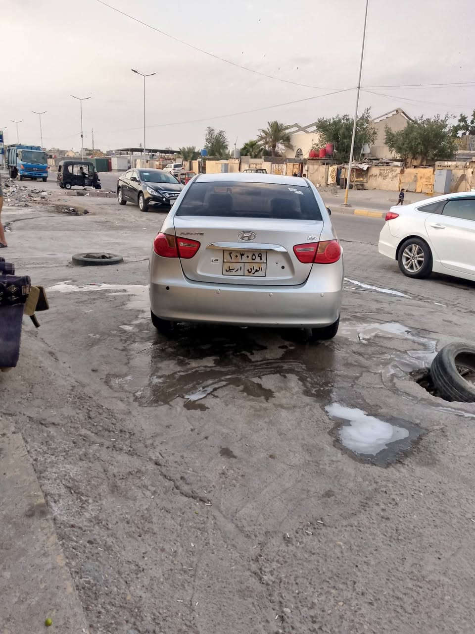 سلام عليكم سياره للبيع مديل 2010 سياره جاهزه ادوات سعر 42 
***********
