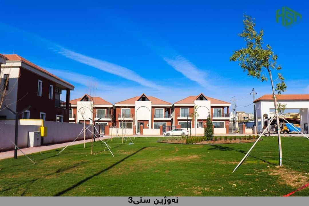 🏛️ڤێلا نۆژین ستی3 بۆفرۆشتن
📐ڕوبەر: 300مەتر
🔸 کۆڵان فراوان
🔸بەنرخی گونجاو
🔻بۆزانینی نرخ زانیاری زیاتر پەیوەندی بکەن
☎️📞 ***********زانیار
