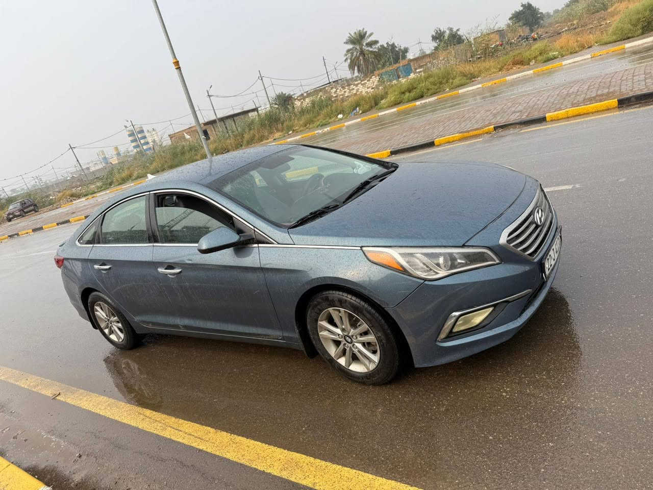 تحية طيبة للبيع سوناتا وارد أمريكي موديل 2017 بسمي هزة ورقام جدد تحويل وكاله تدلل شرط بسمي/ محرك 2400/ بجم كبس حادث فقط قطعتين باب يوجد كلير/ سونار مرفق بالمنشور شوفهن وتصل/ السعر 113/ مكانه قضاء الصويرة قرب الكراج اتصال/ ***********
