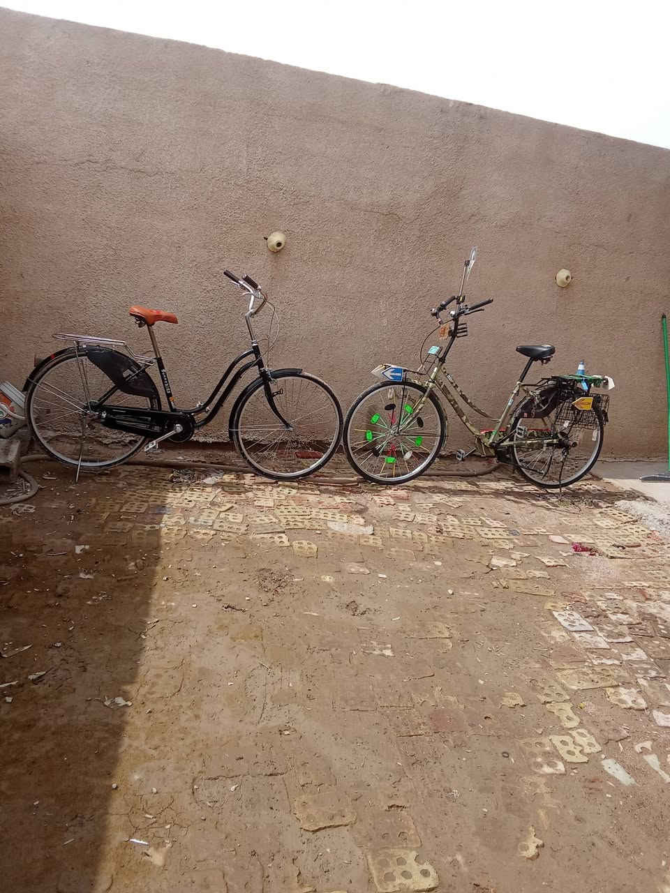 بايسكلات للبيع سعر لأسود 70 بي مجال ول جيشي بدون غراض ب115 مكان تقاطع نهروان


**إذا كنت صاحب هذا الإعلان وتريد حذفه لأي سبب، رجاءا أرسل رسالة إلى الدعم الفني**