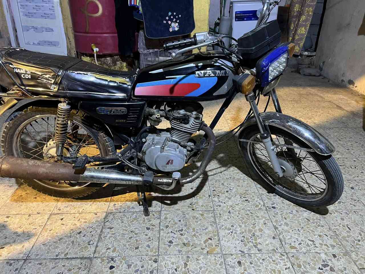 السلام عليكم دراجه ادوات للبيع مكينه اصلي حرف Aبيهه فقط صوت بلجسر وعواج بسيط بلرنك سعرهه ٣٧٥
***********
