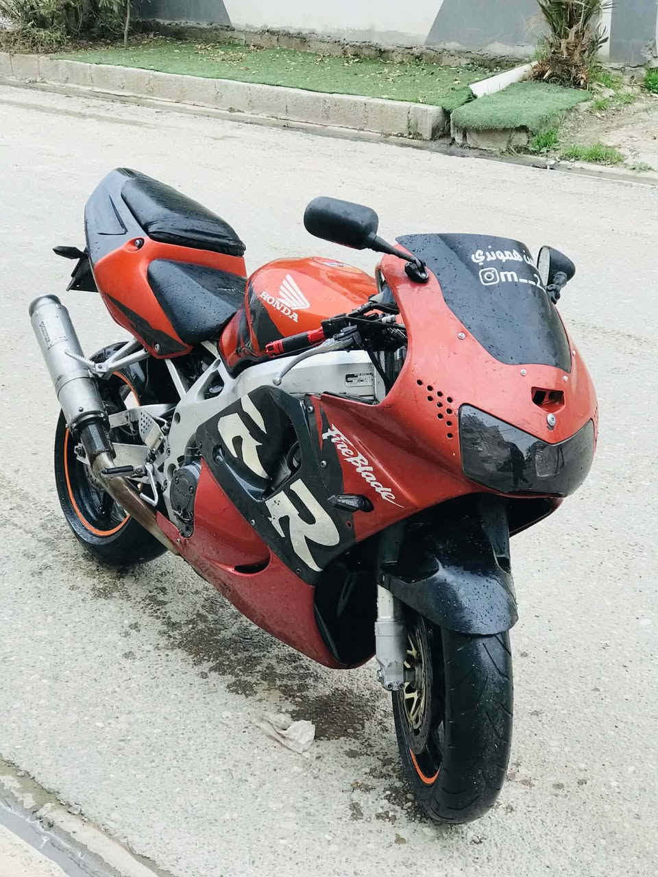 سلام عليكم 919للبيع الدراجه محرك مفتوح بس يم كابتن دانه الدراجه رقم سنويه شرط تحويل  مكان كركوك رقم ***********
