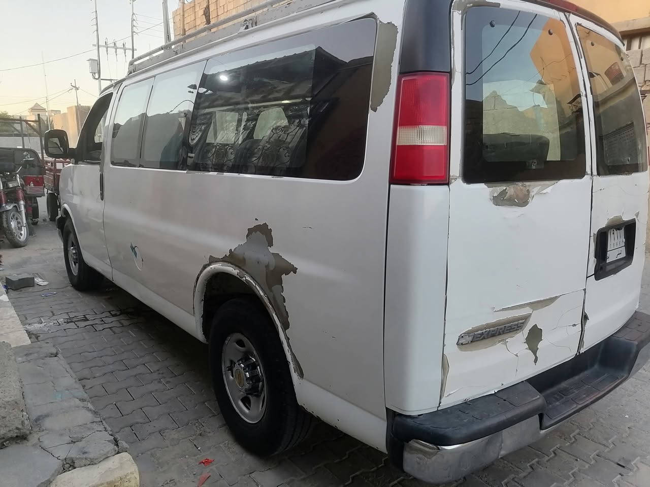 سلام عليكم سفانه اكسبريس 2008. 11 راكب للبيع
المواصفات..
مكينه. 6100. كيره 1000. اكسنه. 8برغي. كلهن جديد
تخم تاير امامي+الخلفي. الحداديه كلهن جديد اصليه مو تجاري اصليه قبل شهر شادهن. الايتات جديد. زنون عالي. ناصي
السنويه.سنه 2030.تنتهي. بيه وكاله عامه راعي الوكاله بل الزبير ثاني يوم يحولك. السياره مثل ما واضح بل الصوره بس عوزه دعاميه اماميه. مصفره هيه و غرامه.
السعر. 65.وبيه مجال الطيبين. الرقم. ***********
مكاني البصرة
