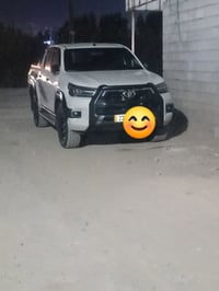 هايلوكس ادفنجر للبيع موديل 22 بيه نص جاملغ خلفي إثر طخه بسيطه رقم أربي...
