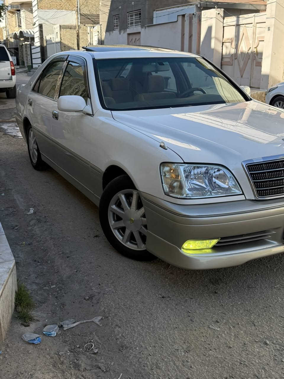 السلام عليكم جميعاً

سياره كراون ملكه للبيع  كفاله عامه كص وظربه جديده كلش 

اربع كشنات كهرباء 🌚

فتحه سلايد طكتين✅

لوحات حديد وملسق وسنويه ✅

ستيرن كهرباء ✅

اللون محجل خظراويه  ✅

ويل نجمه بلادي اصلي لا صبغ  ولا جلي ✅

تخم تاير جديد✅

مكينه D4الكبير✅

3 دكم  ✅

شاصي75✅

دشبول عارف العيساوي✅

تحويره نجف فوك وجوه✅

للعلم السياره قرار 48جديد✅

سياره جديده وحلوه وبل عافيه عل ياخذه

رقم كرورك حديد مدفوع كمرك وقرصهه واصل باقيه فقط ع الرقم 

.

السعر125  مجال قليل 

الاستفسار اكثر  اتصل فقط 

***********
