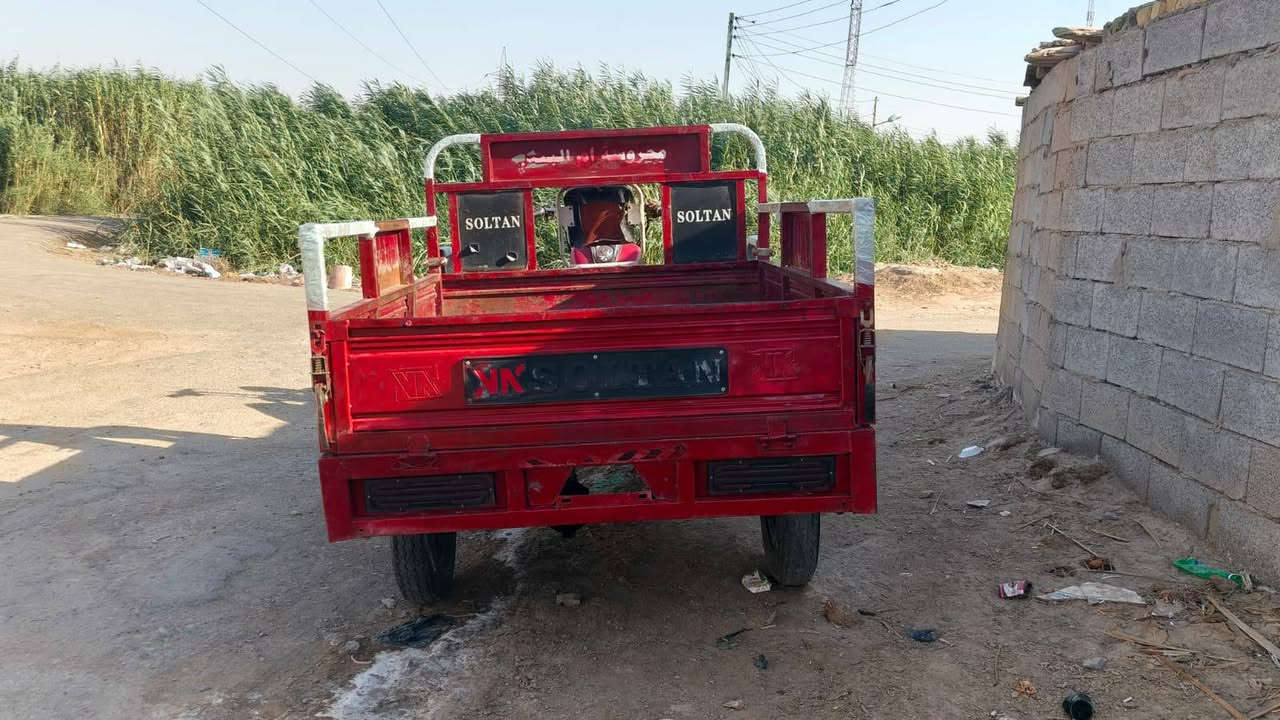 السلام عليكم ستوته البيع اوراق موديل 17  ستوته نضيفه خير من الله سعر واحد و 900 وبيه مجال   الي مو شراي لا ينتصل 
***********  مكاني ابو رمانه
