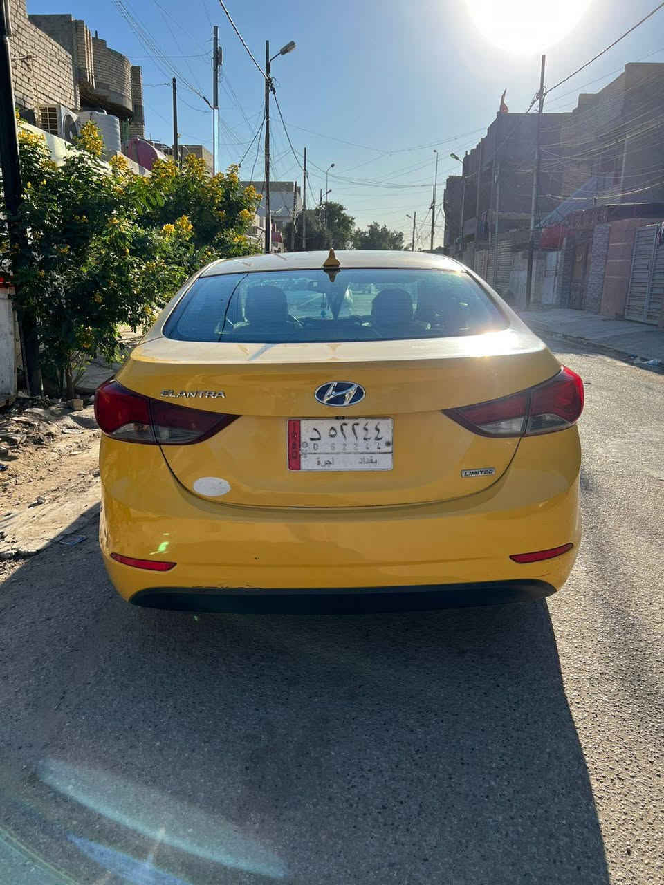 السلام عليكم 
النترا موديل ٢٠١٤ وارد امريكي فول الاخير  السعر ١١٣ 
فتحه 
بصمه 
منظومة غاز 
كشن كهرباء 
كشن جلد 
حادث امريكيه جاملغ خلفي 
رقم الهاتف : ***********
