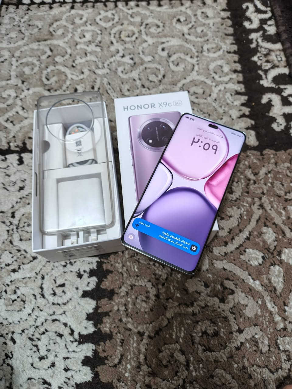 سلام عليكم جهاز هونر x9cجهاز لوك مستعمل شي قليل زلغ مابي غراضه كامله ذاكره 256عشوئيه 8 للبيع رايده 275وبي مجال قليل مكاني الدوره هاذ رقمي ***********ماعندي توصيل ماعندي توصيل
