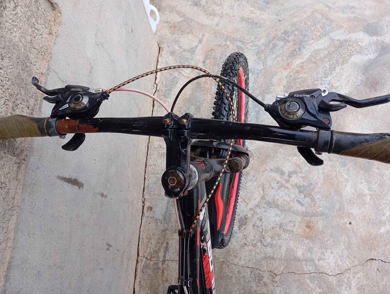 بايسكل دبلات حجم 26 تواير جدد تبديلات جدد للبيع ***********
