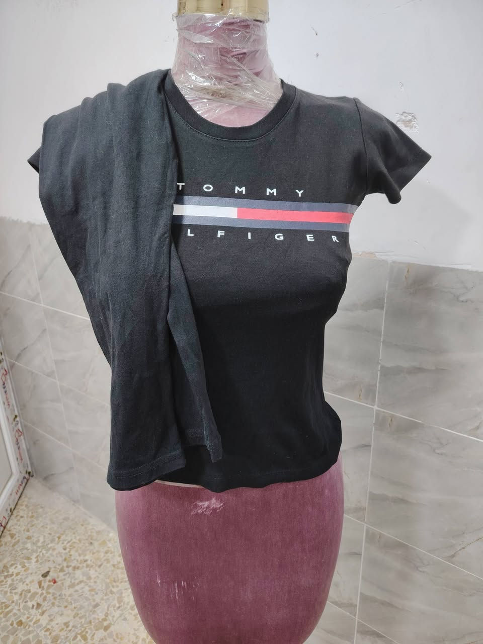 تراكات نسائي شي ان تشتري صوره تراك وعلئ هذا رقم وتساب تحجز توصيل كل محافظات اكو لحجز ***********
