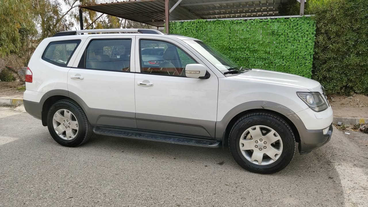 مواصفات الموهافي
كيا موهافي فول 1/1 خليجي موديل 2011  سبعة راكب
رقم كركوك سنوية بأسم البايع مجددة لغاية 2028 شرط تحويل
محرك 6 سلندر 3.8 دفع رباعي 4×4
بصمة عدد 2 اصليات شركة
اطارات جديدة وبطارية جديدة
المحرك والكير والأكسل والكهربائيات بلادية على الشركة
مقاعد السايق والراكب كهرباء
كشنات جلد مرايات جانبية قلاب على R مقعد السايق خزن ميموري
تبريد مركزي (ثلج) بلادي على الشركة تحكمات ستيرن
ويل المنيوم حجم 18 لايتات اوتو
ثلاجة وفتحة سقف سلايد
كامرة خلفية حساسات خلفية
مرأة وسطية عاتمة للضوء(اتودم)
سيارة نشطة جدآ ومرتبة ماشية 180 الف كم بيها بطاقة بانزين
بدون صبغ بدون دواخل عدا بارد قليل بالجامرلغ وباب الراكب
بشرط عقد مروري تحويل 
السعر 155 ورقة وبيها مجال


**إذا كنت صاحب هذا الإعلان وتريد حذفه لأي سبب، رجاءا أرسل رسالة إلى الدعم الفني**