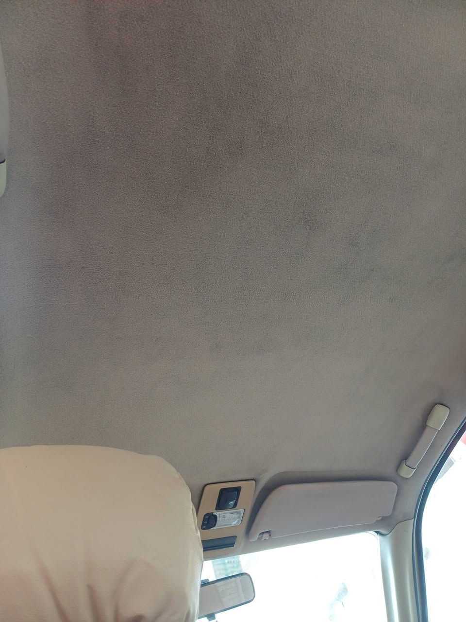 سلام عليكم اخوان سمند 2011 بسمي مكفوله من الضربه نضيفه كير محرك شغل وطلع وين متريد فقط درايم شفتات شويه تعبانه لبقيه السياره نضيفه مال جناي مكاني بغداد الشعله اي ستفسار ***********  غير متواجد عل ماسنجر
