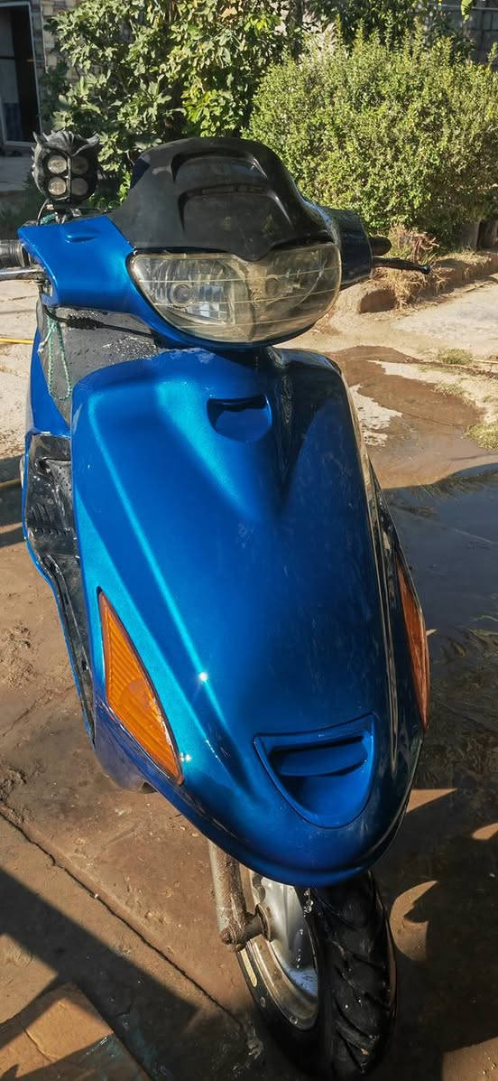 سلام عليكم دراجه فراشه للبيع مكينه ناعمه وحلوه سعر ٣٢٥ وبي مجال مكاني دغاره ديوانيه رقمي ***********8
