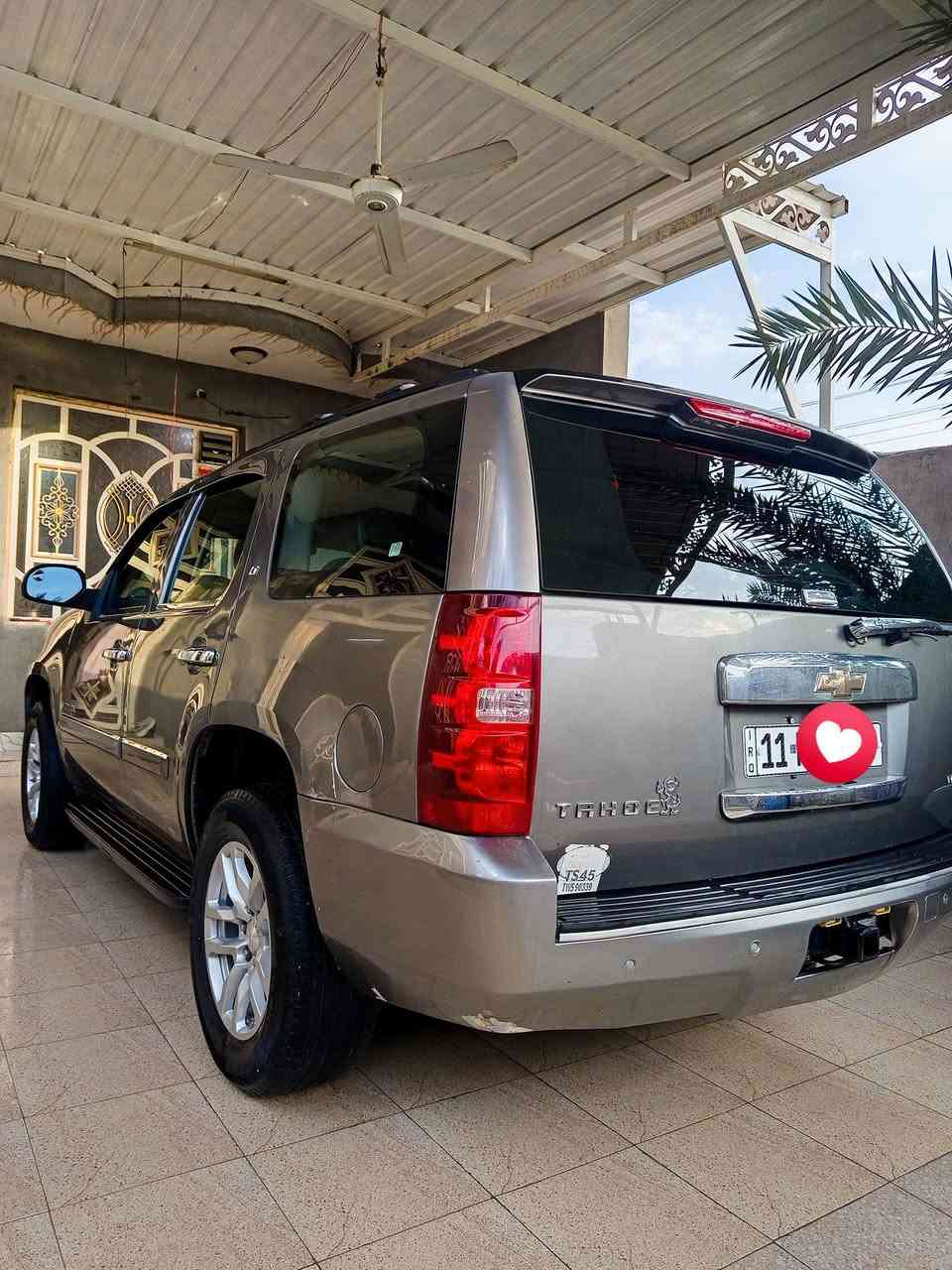 سلام عليكم تاهو للبيع موديل 2008 ضربته الديرمال قبق البنزين هاي ضربته فقط سياره نضيف حديد جديد كير مكين نضيفات جديد محرك 8 سيار نضيف سيار رقم بغداد ب اسمي 
لا توصل ***********/وتساب او تصال /***********/وتساب او تصال
