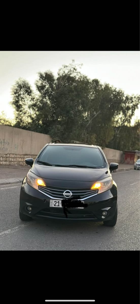 نیسان ڤێرسا مۆدێل 2016 ی ئەمریکی دوو پارچەی سبوغ و بستەک ساردە کوت بێ ئایرباگ چوار تایەی نوێ گێڕ و مەکینە و تحویل بەشەرت 
*********** واتس ئاپ أربيل, العراق
