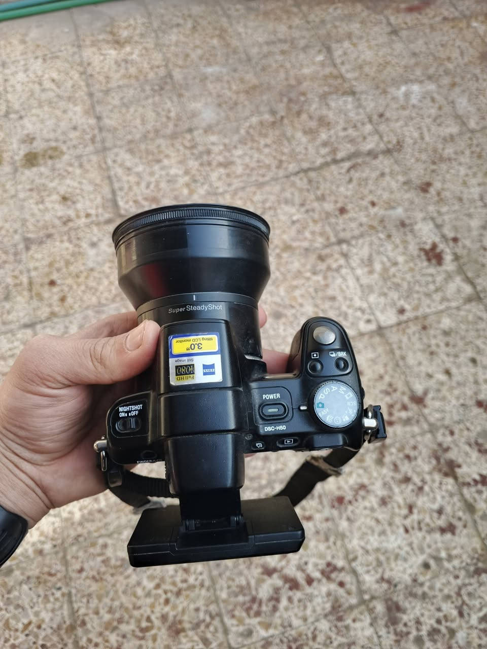 كامرة سوني للبيع السعر 100
مكاني زويريجات ***********
