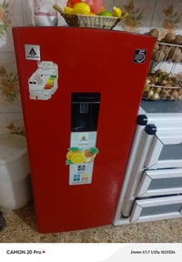 ثلاجه • متر وربع • نظيفه