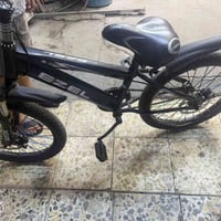 بايسكل حجم ٢٠جديد جدا قبل شهر اخذته ب٧٥بريك دسك امامي وخلفي ودبلات بعد...