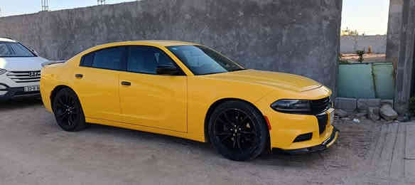 جناية جارجر  يعرفون شجاي احجي السعر 173 وبيه مجال لون اصفر ليموني بلاد مديل 2017 ومسجله 2021 خصوصي  اباسمي تحويل ثاني يوم ضربته وره وخفيفه الارباكات كله سليمه السيارة جدا نضيفه وعلى ايدي مامتعوبه من الدوام للبيت فقط sxt معروفه والشراي ***********
