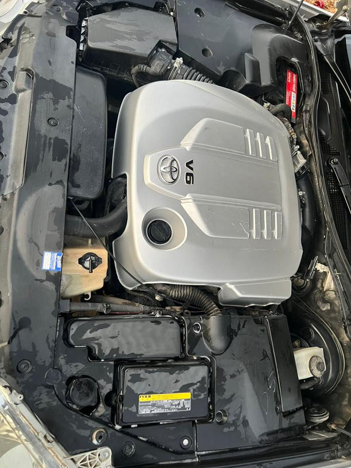 شاهينة 2007 شاصي 82 فول مواصفات عدا الفتحه
محرك D5 حجم 4000
شاشة بلاديه
بصمة 4 أبواب 
بصمة تشغيل 
مري شفط + ترحيب
كروز سرعة 
تحكم ستيرن 
حساسات خلفي امامي 
و بعد بيها هواي مواصفات 
كير محرك كفالة

كصه جنطه
السعر 35 
***********
