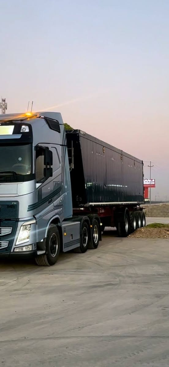 اتريله للبيع موديل 2016مربوطه نساف أربع محاور ونج ابلادي فول مواصفات جديدة حيل ماشاء الله الاستفسار اتصل عل الرقم ***********
