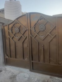 تنظيف وصبغ بوب وشبابيك حديد صبغ. واجهيات وداخل تصليح طلس كوبلنات بغداد...