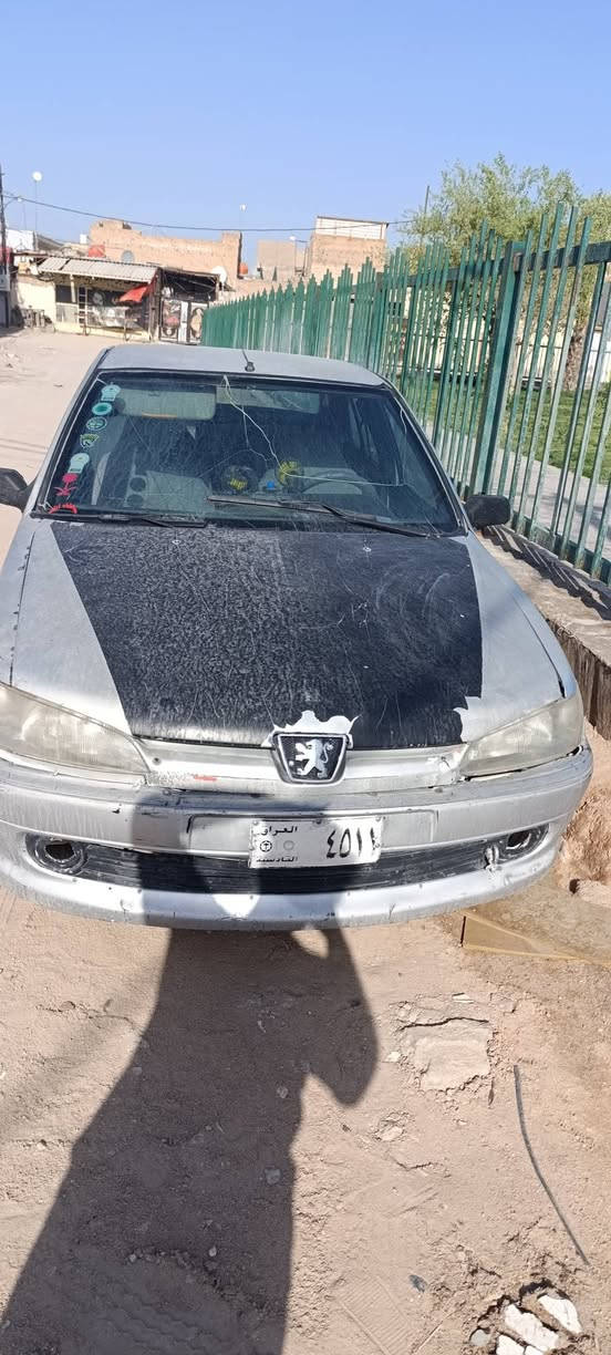 السلام عليكم بيجي فرنسي 306حداديه كير مقفول حداديه مقفوله كير مقفول رقم صدامي خصوصي السعر10 مكان نجف  ***********
