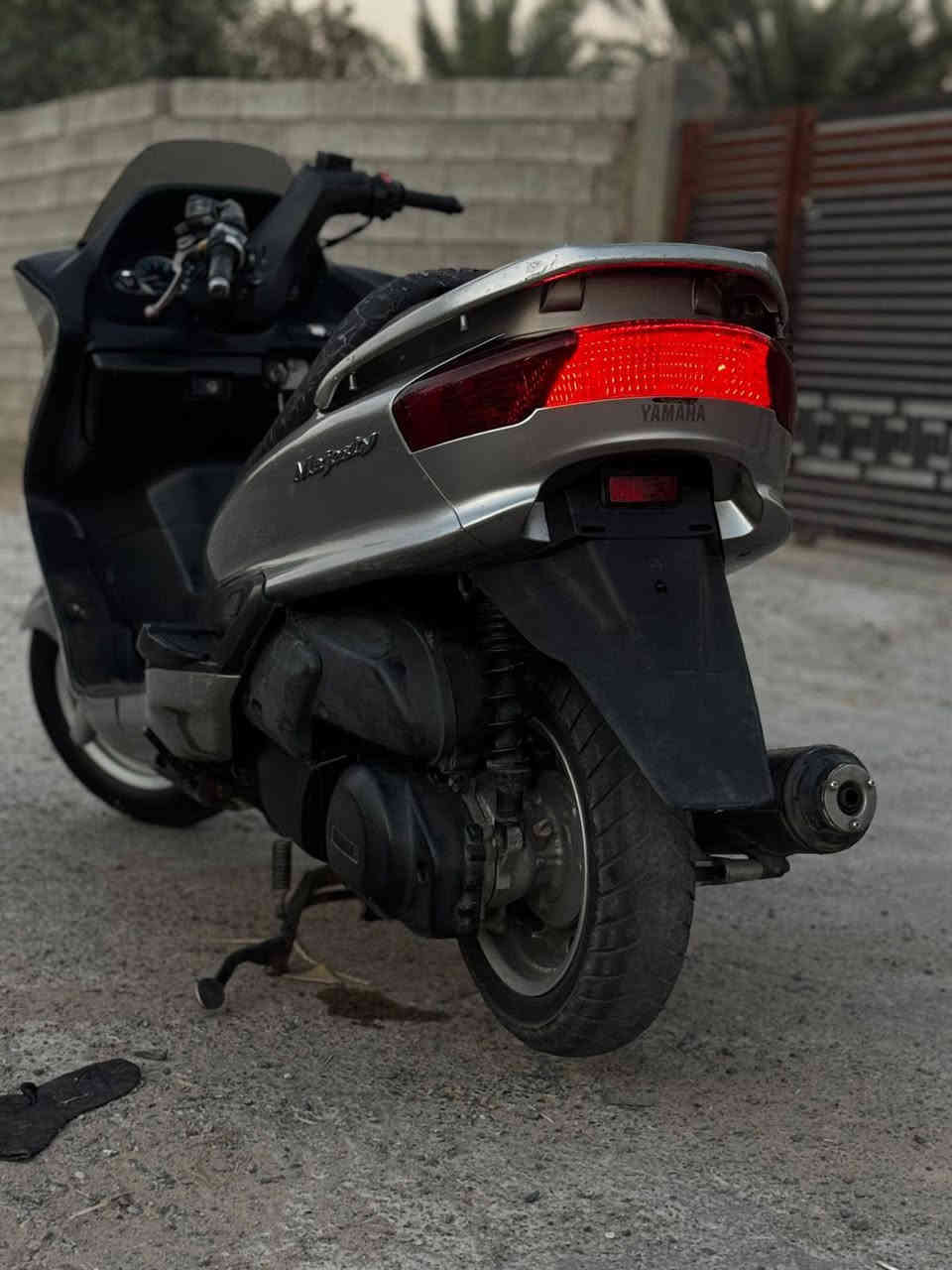 سلام عليكم للبيع ماجستة دبل رون للبيع كفاله عامه مكينه كفرات 
كلشي بيه ترايك لسليمانيه دهن MZUL مكينه شكره 
كرهبائيات كامله ولا غلطة 
درجاة جديده مكينه خرسه جيب وياك 22 فيتر وفحص 
محرك 250 cc معدل دراجه 140 صافي 
كلوبات زنون
شحن 14 
ماشيه 37 ميل
فقط الكشن يرادلة دوشمة 
مكان زعفرانيه
رقم*********** /بي واتساب و اتصال 
 *********** / بي واتساب واتصال
