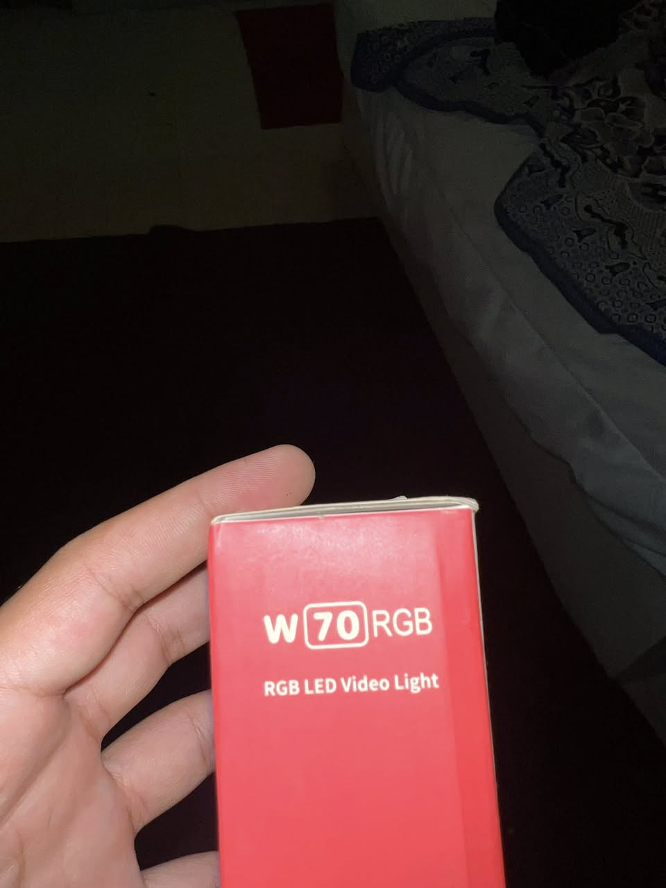 RGB led video light للبيع حاله ممتازه وسعر لقطه


**إذا كنت صاحب هذا الإعلان وتريد حذفه لأي سبب، رجاءا أرسل رسالة إلى الدعم الفني**