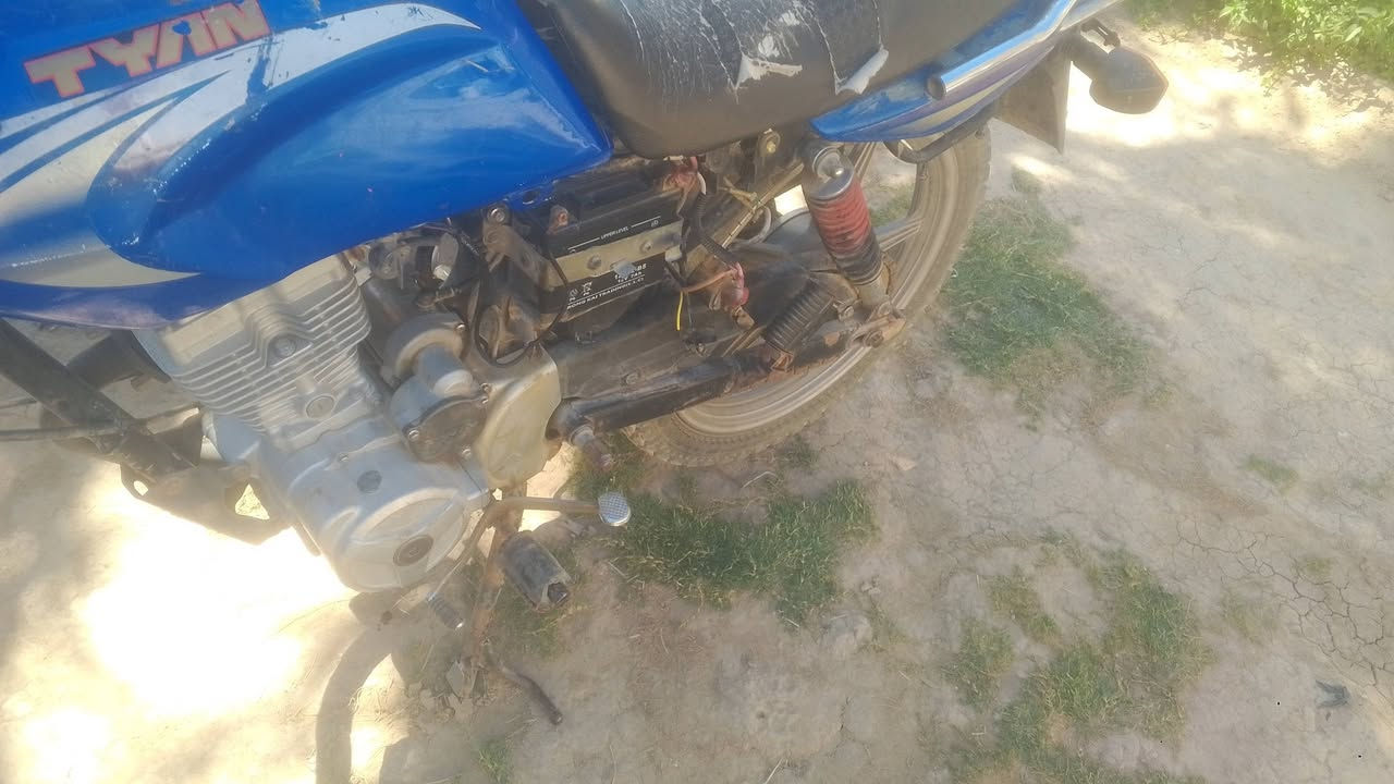 سلام عليكم شباب دراجه البيع موديل 2019دايون عضم دراجه حلوا بس يرادلهه ترتيب صوار صولي ماكان مسيب سعر 600وبيهه مكال قليل ***********
