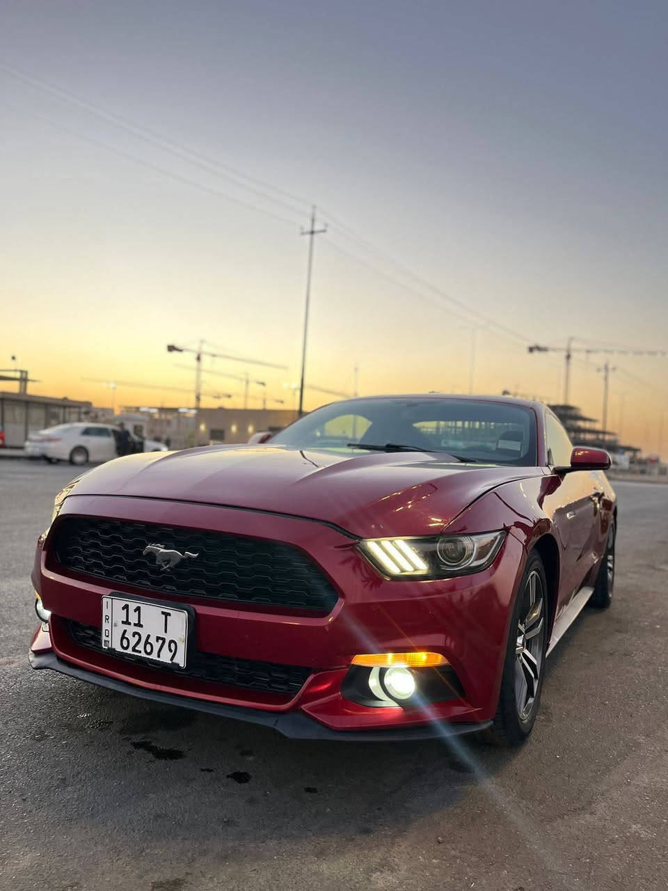 السلام عليكم
من رخصة الادمن 

عندي موستنك 2017 ايكو بوست حادثها بسيط اريد مراوس بفورد اكسبدشن 2013 لل2017 نظيفة مكفولة

***********
