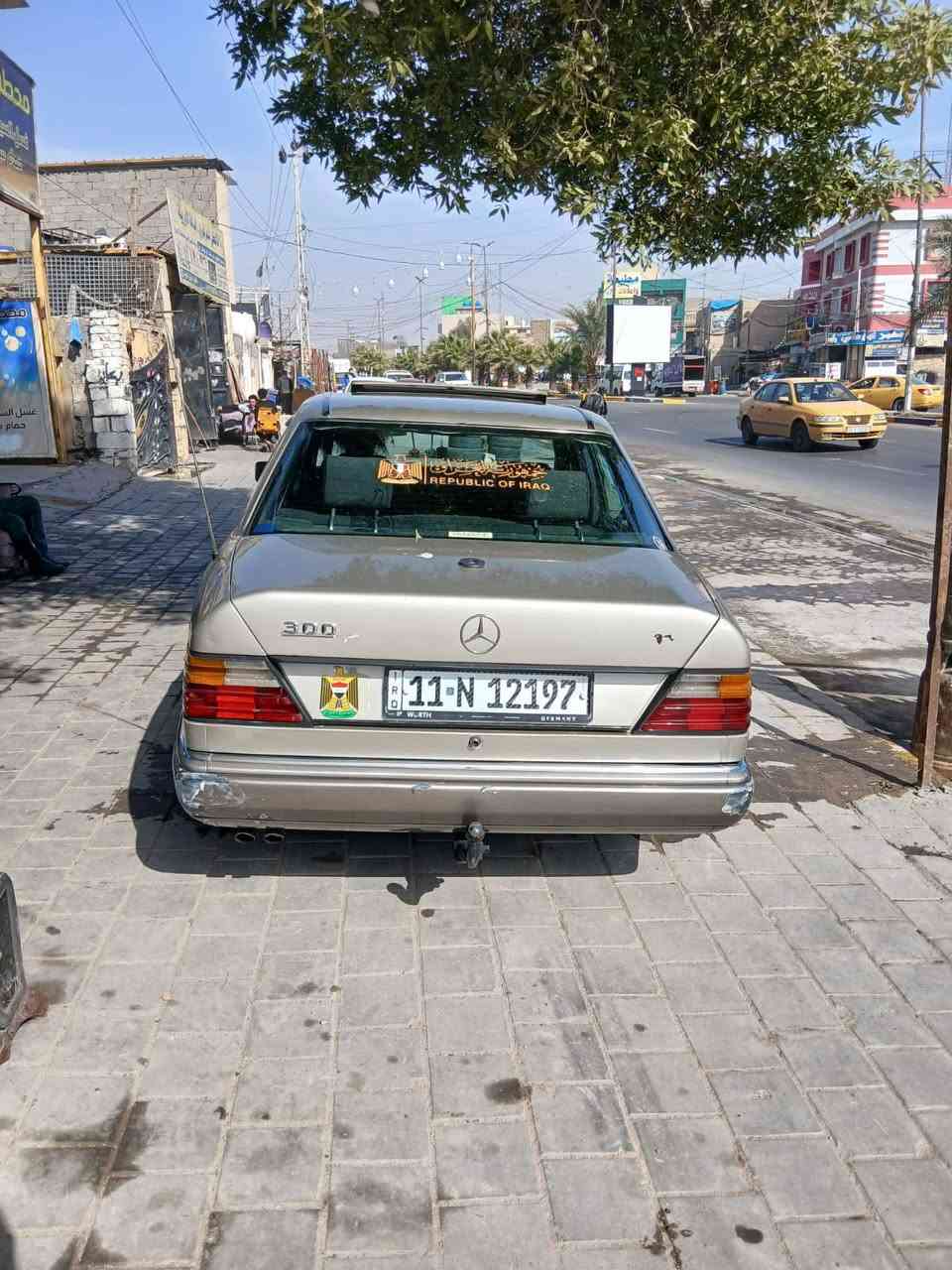 سلام عليكم مارسيدس دب موديل 91 رقم بغداد جديد مكينه 3000 قواعد دبل سليمه صدر جديد تبريد شغال جام كهرباء فتحه سلايت دواخل جديده تخم تاير سياره جاهزه من كلشي سعرها 63 وبيها مجال قليل مكاني بغداد حي البنوك ***********
