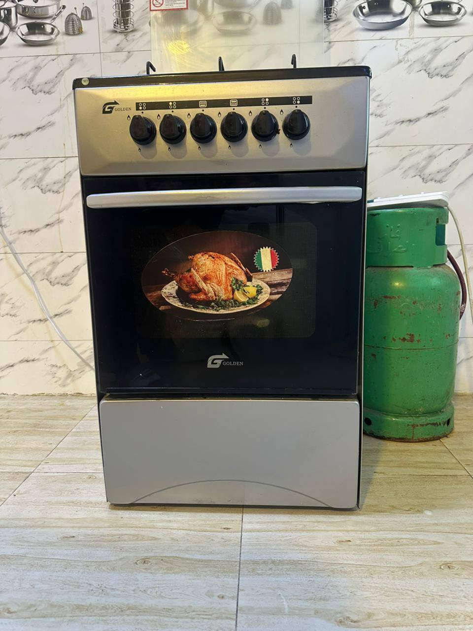 غراض بيت كامله الي يريد يراسل وتساب ع هاذا رثم ***********
