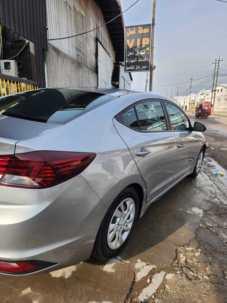 السلام عليكم هونداي النترا موديل 2020 وارد امريكي سعر 140 فيها مجال حادث بونيد  وجاملغ تبديل تعديل شبر بدون دواخل بدون ايرباك مواصفات نص فول رادار امامي تحكمات ستيرن تحديد مصر ماشيه 63 ميل اللون سلفر طخم تايرات جديد صدر امامي خلفي جديد سياره وضع شركه مكان السياره موصل الايسر *********** كورك ***********
