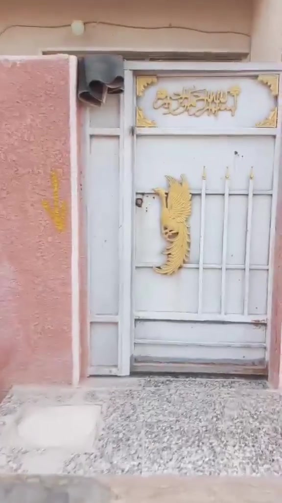 سلام عليكم
يعلن مكتب العقار حي الزهراء الاسكشفات 100
مساحت البيت 65متر جديد البيت سعر مناسب لجميع 
منطقة 150 سعر 43
 ***********
