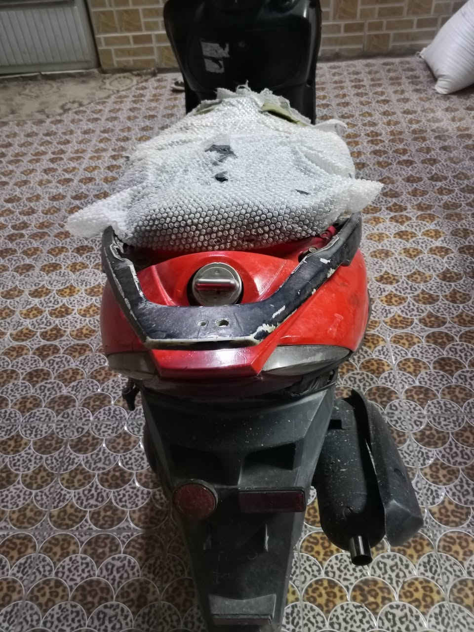 السلام عليكم ماكس 140 درجه مفتوحه صالنصه رياضي 
هندر واحد  السعر 250, وبيعه مجال مكان حله حي العسكري شارع 80


**إذا كنت صاحب هذا الإعلان وتريد حذفه لأي سبب، رجاءا أرسل رسالة إلى الدعم الفني**