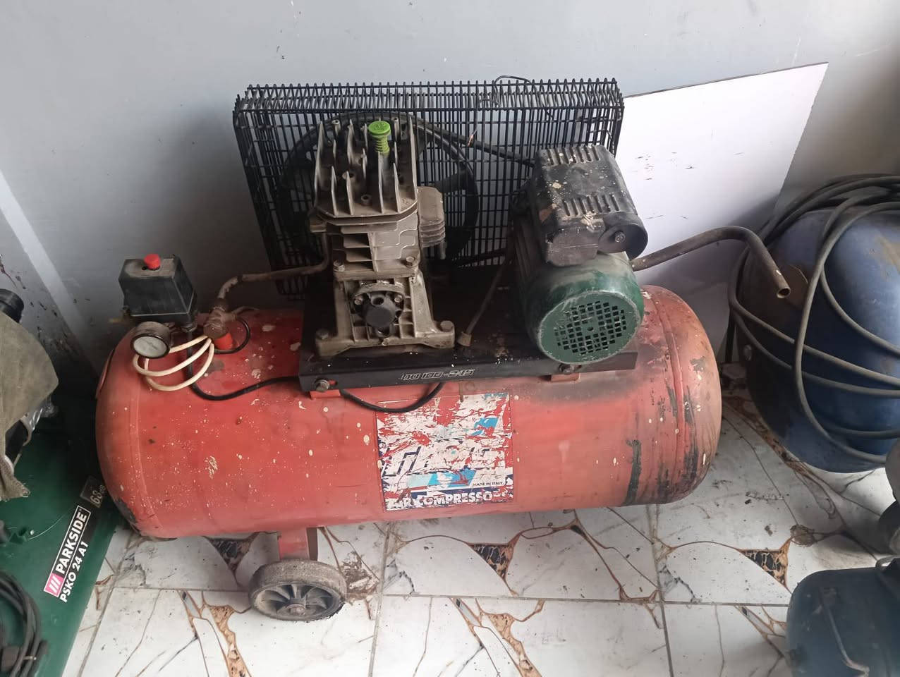 بسم الله الرحمن الرحيم
كمبروسر 100 لتر ايطالي من ورشه المهندس الدقهليه شربين شارع السلك بجوار بنك التنميه 
01094992009


**إذا كنت صاحب هذا الإعلان وتريد حذفه لأي سبب، رجاءا أرسل رسالة إلى الدعم الفني**