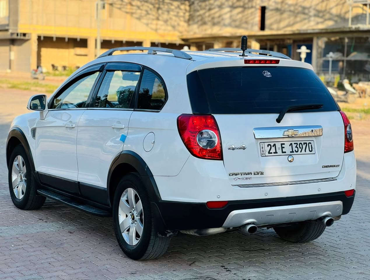 سلام عليكم 
للبيع فقط شوفرليت كابتيفا موديل 2007
للاستفسار : ***********
سعره ( 79 ) ورقه 
سياره كفاله عامه بدون ظرب بدون تبديل عدا شبر كلير بجاملخ وسونار مرفقه 
فول الفول مواصفات خليجي
حجم محرك 3000
كير اوتماتيك 
سلايد روف
كشنات جلد 
كشنات كهرباء 
تبريد تدفه شغال 
4 جام اوتو
اشاير بالمري
دواخل عسلي جديد
داخل صاج 
تحكمات ستيرن
طخم تايرات جديد
صدر امامي خلفي جديد 
دبل صالنصه
رقم سليمانيه جديد
سنويه جديد 
شرط تحويل او وكاله 
مكان ديالى خانقين
