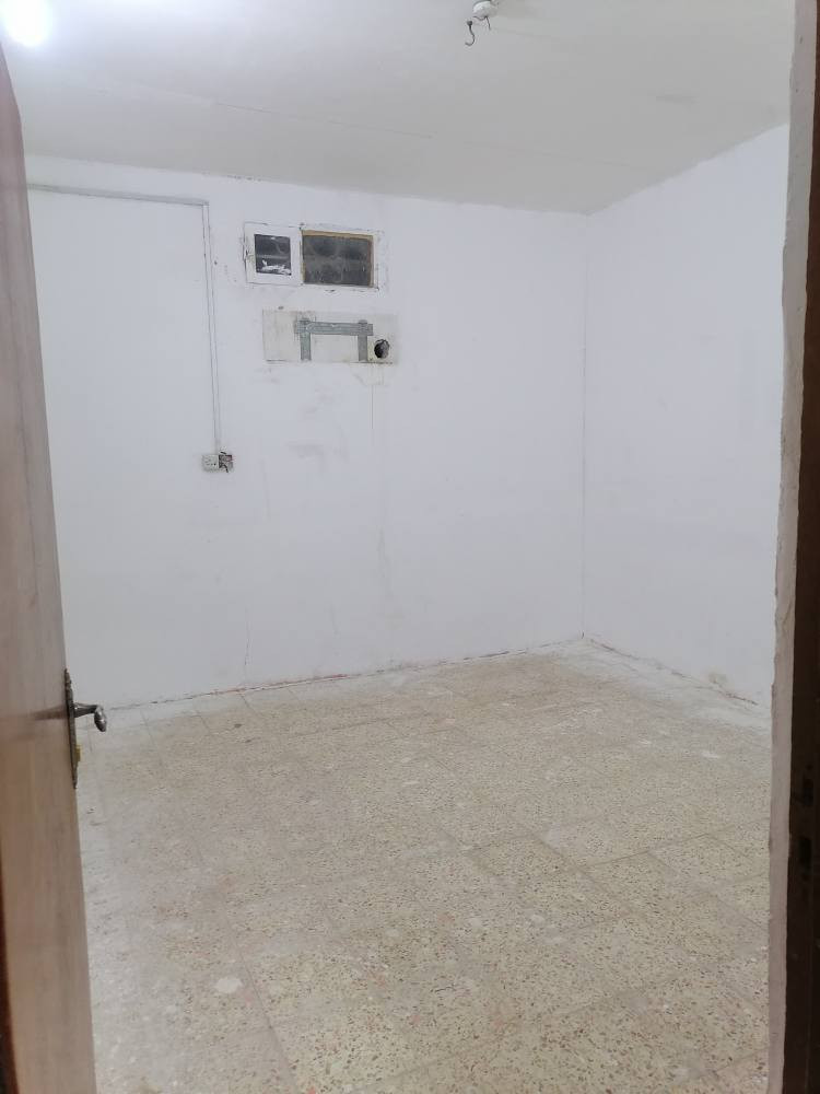 بيت طابقين للايجار عنوان تنومه قرب جسر الإيطالي سعر 400 استفسار على رقم *********** على الواتساب البصرة, العراق
