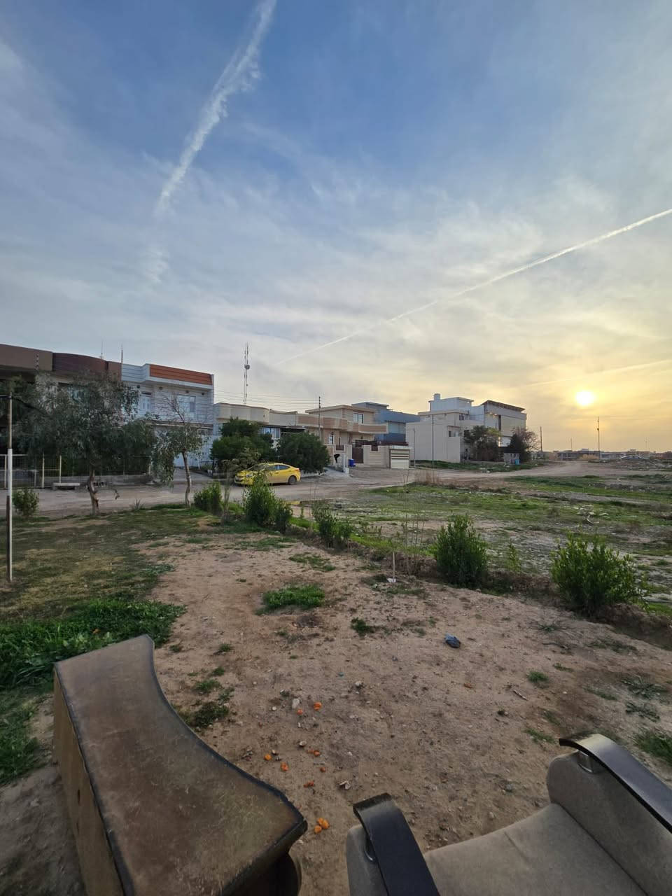 ✅دار  للبيـــــــع// طـابـقـيـن فـي حي رمضان خلف اسواق ابو كاوه  🏞️🏞️
 
🏗️📍المــــــــوقع// حي  رمضان _ خلف اسواق ابو كاوه داخل الفرع

✏️المســـــاحة/ 125 / رقم مكملين معامله مال طابو 

🚩 الدار  ؛؛ يحتوي علي حديقة 🏞️100م + سقف ثانوي كامل مع سقف مغربي بناء حديث

طـابـق الاول 
( 1غرفة نوم _ استقبال _ مطبخ حار بارد _ صحيات خارجي _ حمام داخل البيت _ كراج سياره _ حديقة داخل الحوش و حديقة امام البيت 100م 

طـابـق الثاني ( نفس تصميم طابق الاول )

السعر // 65 مليون وبي مجال

🏫📚نستقبل جميع عروض البيع و ترويجها بإعلانات 

للمزيد من التفاصيل الاتصال او المراسلة خاص  ***********
 📍موقع المكتب  📌 خانقين - المزرعه
خلف جامع الهدايه ➖
