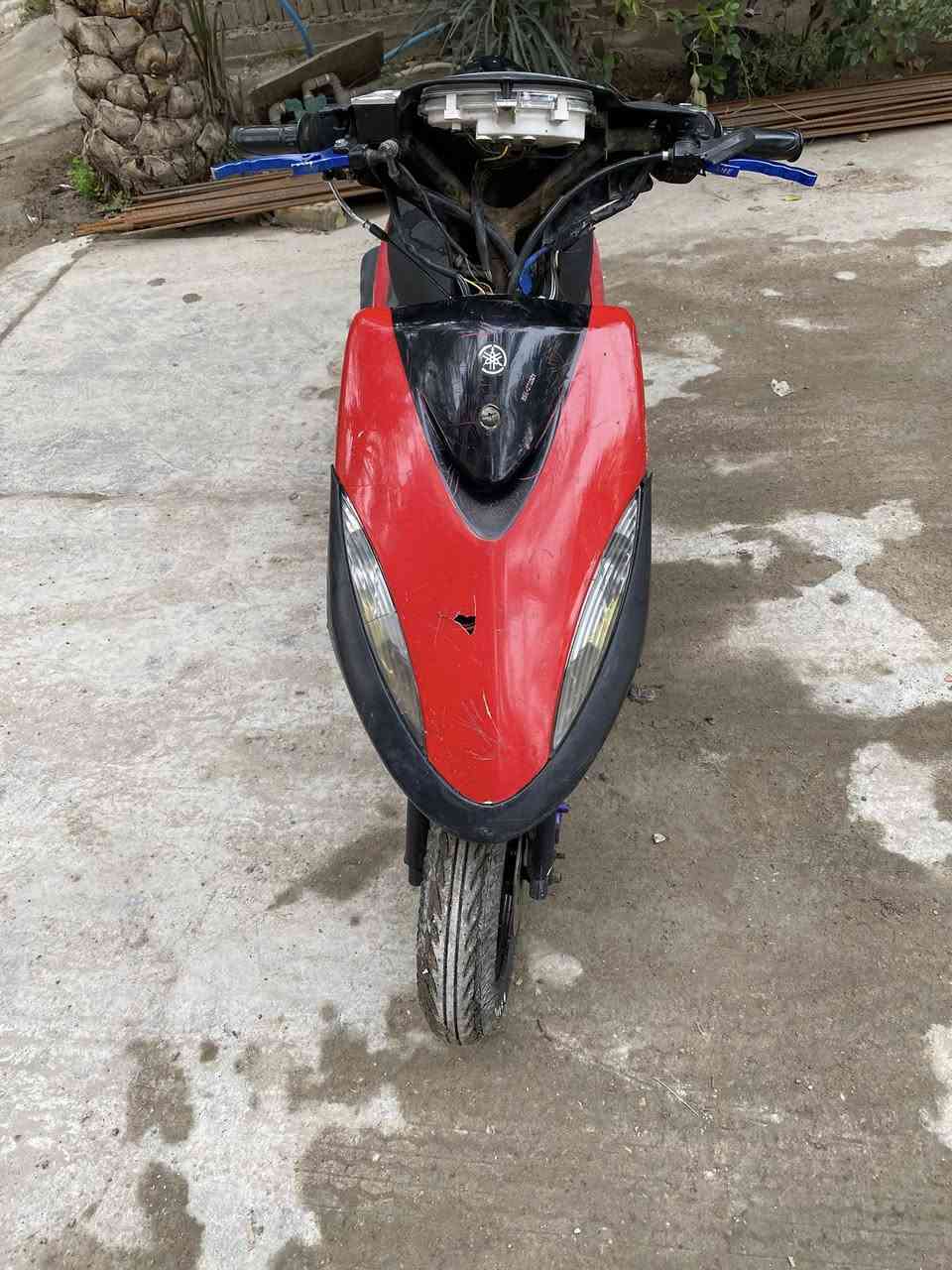 سلام عليكم ماكس عدلة للبيع بيهة عواج بل ماشة وما مأثرة اصلا على سياقة الدراجة شغالة وحلوة بل مشي شلعة ومعدل خير من الله بيهة صالنصة FM  بيهة سلف رياضي 55 بوشة بلادية سعرهة 350 وبيهة مجال حك الجية 
مكاني جزيرة بغداد السياحية 
*********** ممتوفر واتساب 📞☎️
