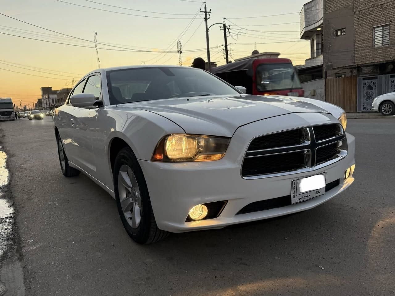 للبيع جارجر ٢٠١٤ رقم بغداد مشروع وطني ماشيه ١٥٦ وارد كندي قطعتين ونص صبغ بدون دواخل بدون ايرباك مواصفات عادية كير محرك (٣٦٠٠)جدد صدر جديد تخم تاير تراي حلو جاهزة بدون اي نقص السعر ١٥٠ ورقة مكان بغداد الامين ***********
