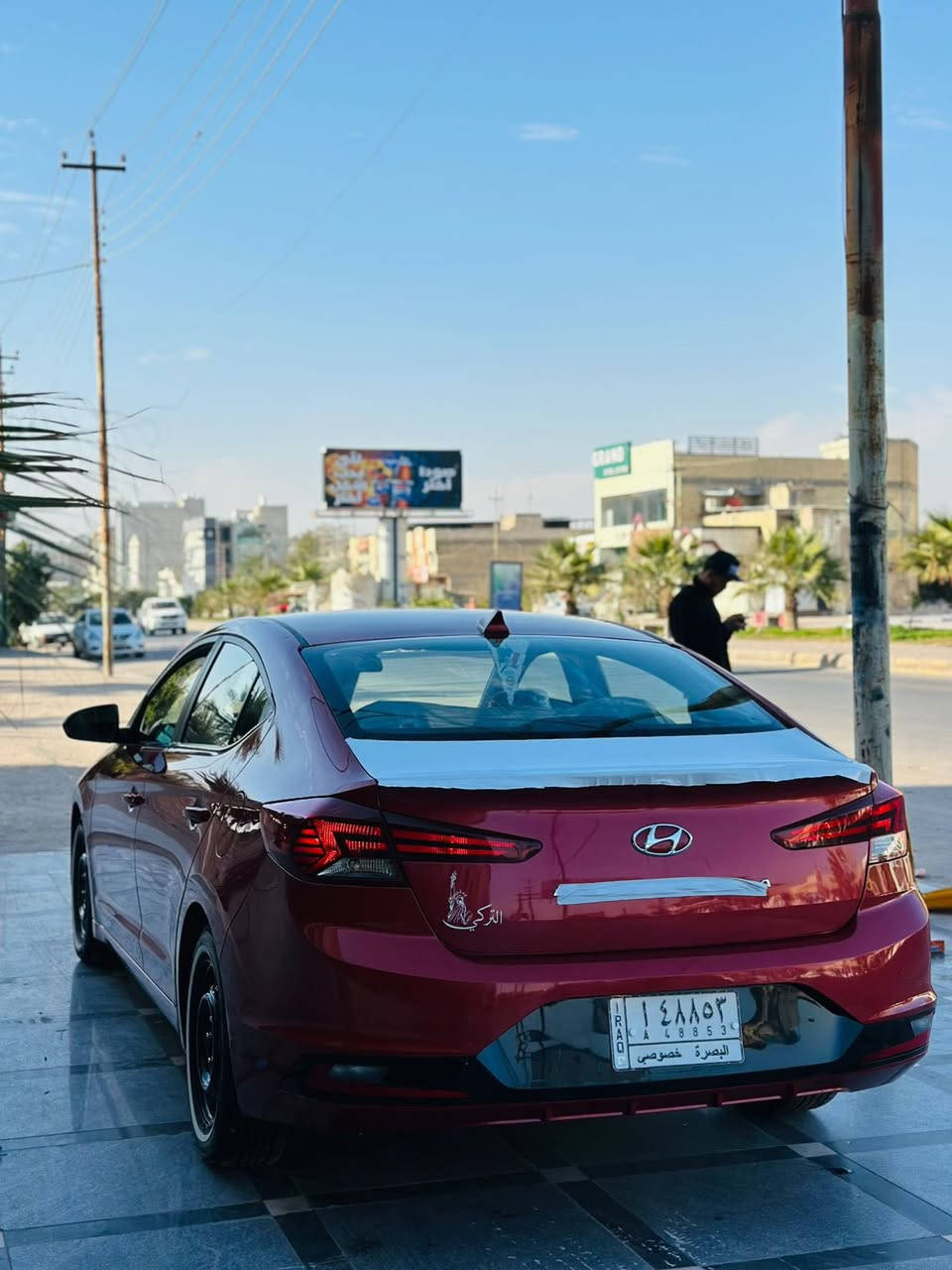 السلام عليكم النترا مديل 19  امريكي بزون المواصفات 

• تحكم ستيرن كامل 

• رادارات جوانب

• رادار امامي 

• كاميرا داورة

• بلوتوث 

• مدخل USB / AUX

• قيادة ذاتية 

• مانع انزلاق - ABS

محرك 2000 دوش مواصفاتها البقيه معروفه سياره نضيفه تخم تاير حداديه تبريد كهربائيات منضومه زنون كير مكينه مفتوحه كيرها at دوشمه جديده السياره كاملا ما بيها كل نقص السياره معوقين بعد 4 اشهر وتصير حره حادث السياره بنيد وراجع نفسه  ولمدكر الايمن مصبوغ السعر 123 مكاني السياره بصره رقم ***********
