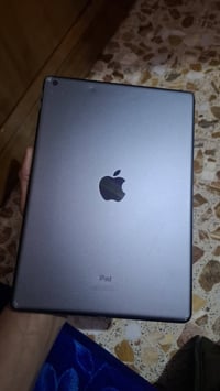 آيباد ٩ • ٢٥٦ • مستعمل قليل