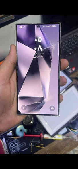 سلام عليكم تلفون كلكسي اس 24الترا نسخت ٥١٢ كيكه  اخوان شخط مبي فقط بي نقطه بشاشه وممئثره ابد موضحه بصوره لون الاصدار خاص تيتانيوم البنفسجي رايده ب٧٠٠ قفل مكاني بغداد مدينه صدر ***********
