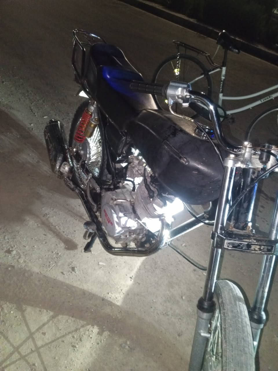 سلام عليكم ماطور تايگر للبيع مكينه اربع تسعات سعره 200وبي مجال مكينه جديد معمره مكينه نشطه ‏‪***********‬‏
